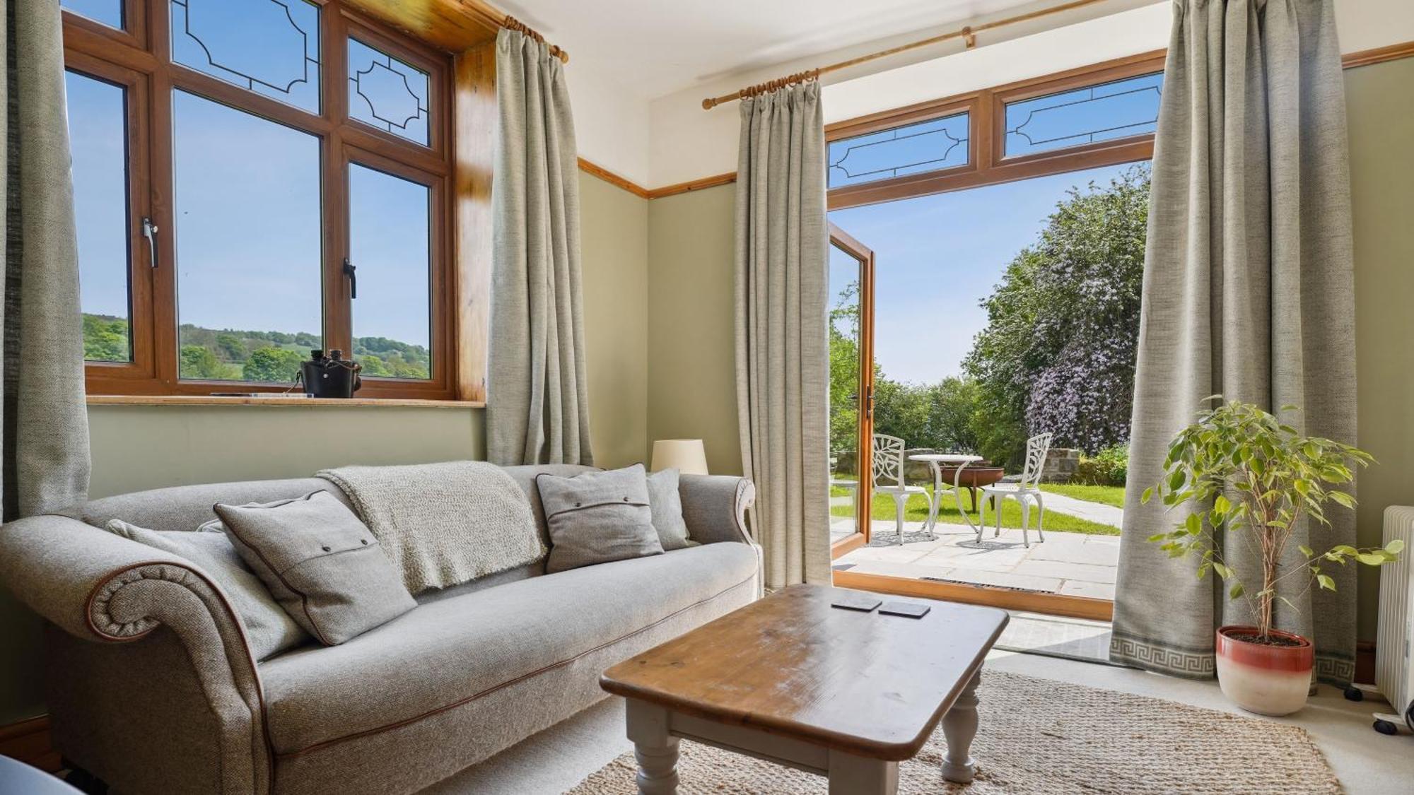 Tranquil Countryside Cottage For Two Wrexham Zewnętrze zdjęcie